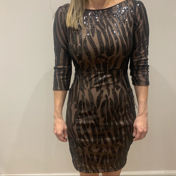 Nikibiki Dresses & Skirts - Nikibiki Black/Tan Glitter Dress